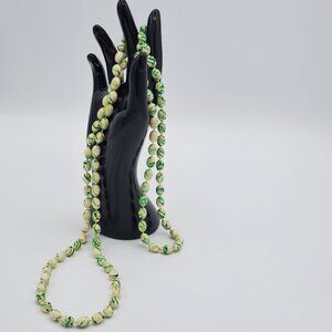 23" Swirled Green Beaded Statement Fashion Necklace